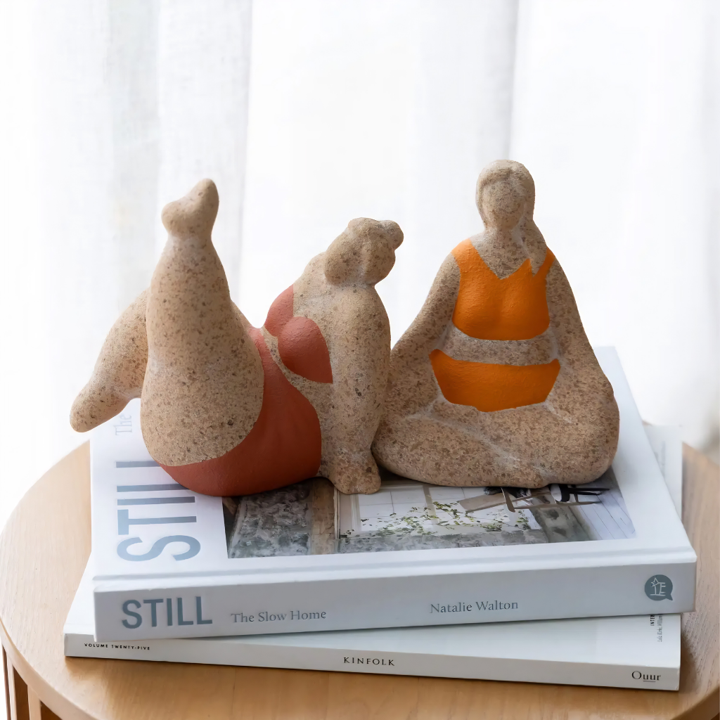 Billie Bathing Terracotta Statue - Red