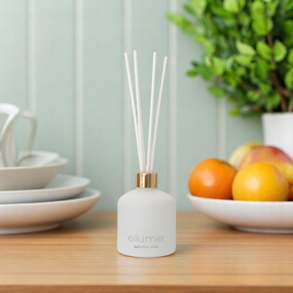 Elume: Tropical Guava & Summer Berries Diffuser